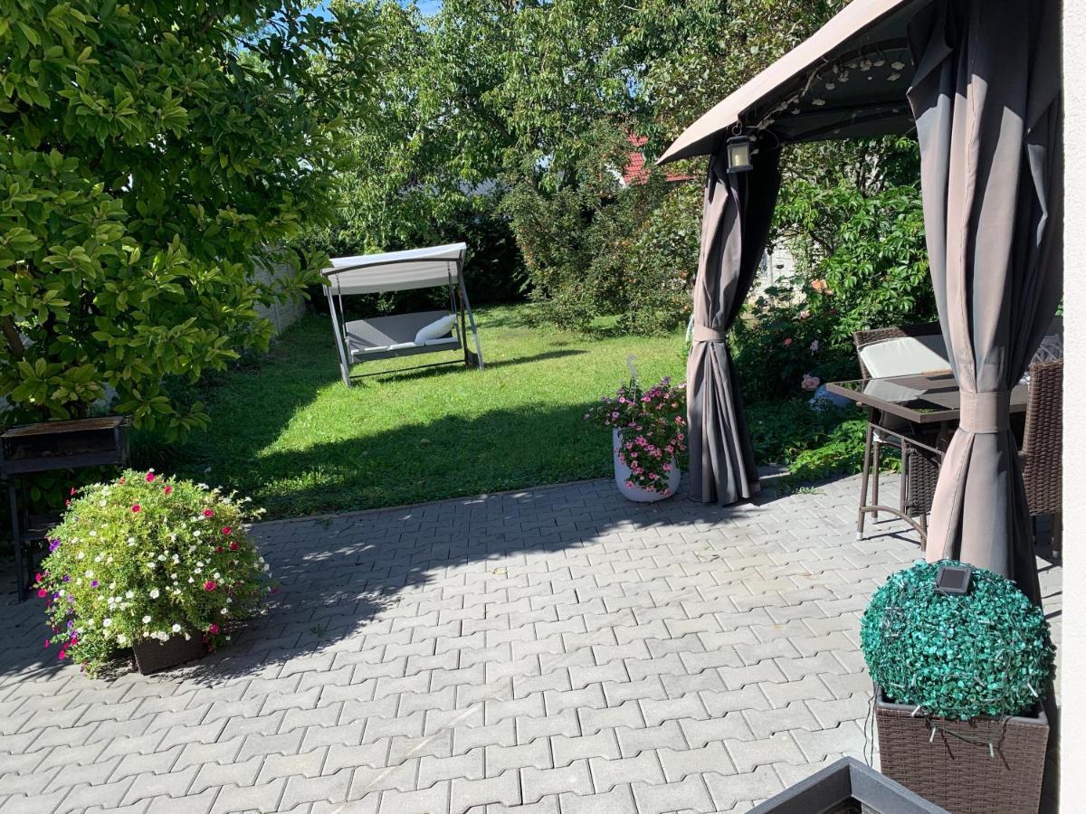 Alia House With Garden In Piestany Villa Exterior photo